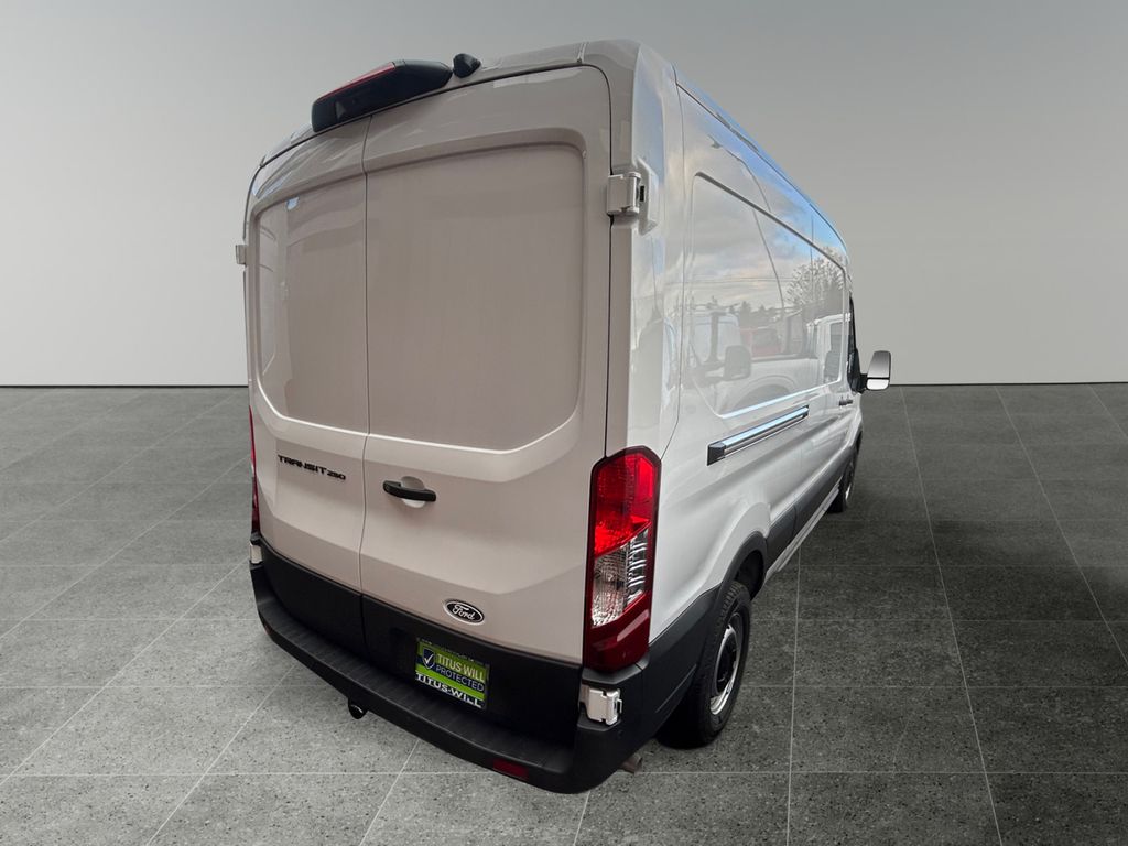 New 2026 Ford Transit 250 - photo 6