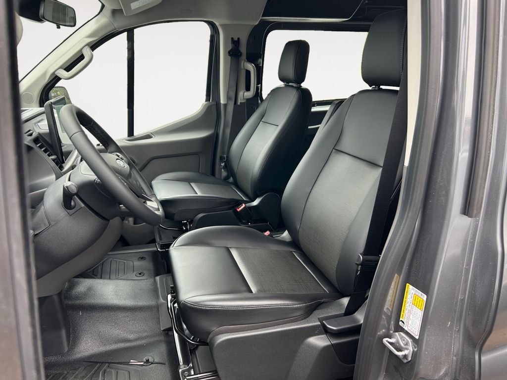 New 2026 Ford Transit 250 - photo 6