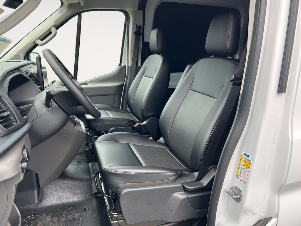 New 2026 Ford Transit 250 - photo 6