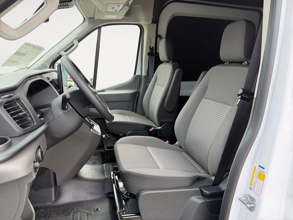 New 2026 Ford Transit 250 - photo 6