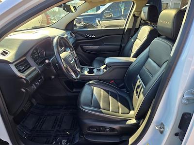 Used 2021 GMC Acadia - photo 1