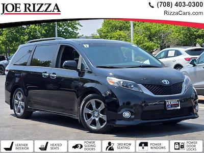 Used 2017 Toyota Sienna L Minivan for sale #LR1867A - photo 1