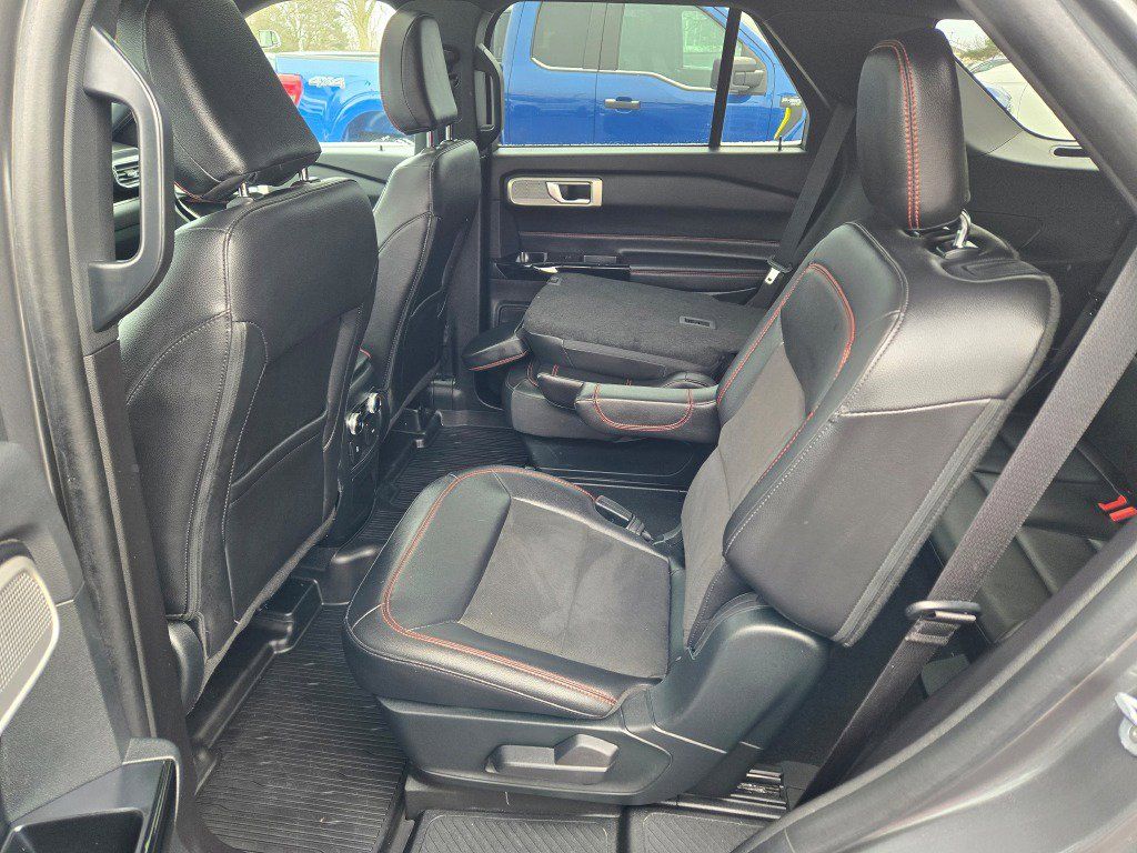 Used 2023 Ford Explorer - photo 20