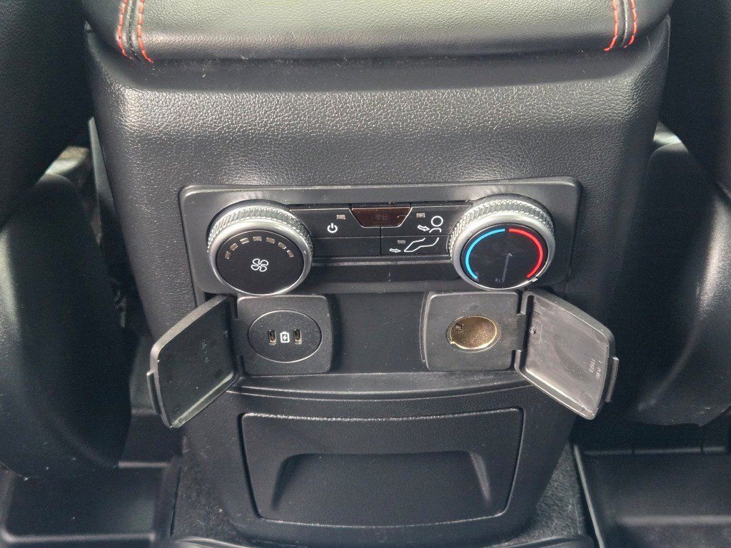 Used 2023 Ford Explorer - photo 21