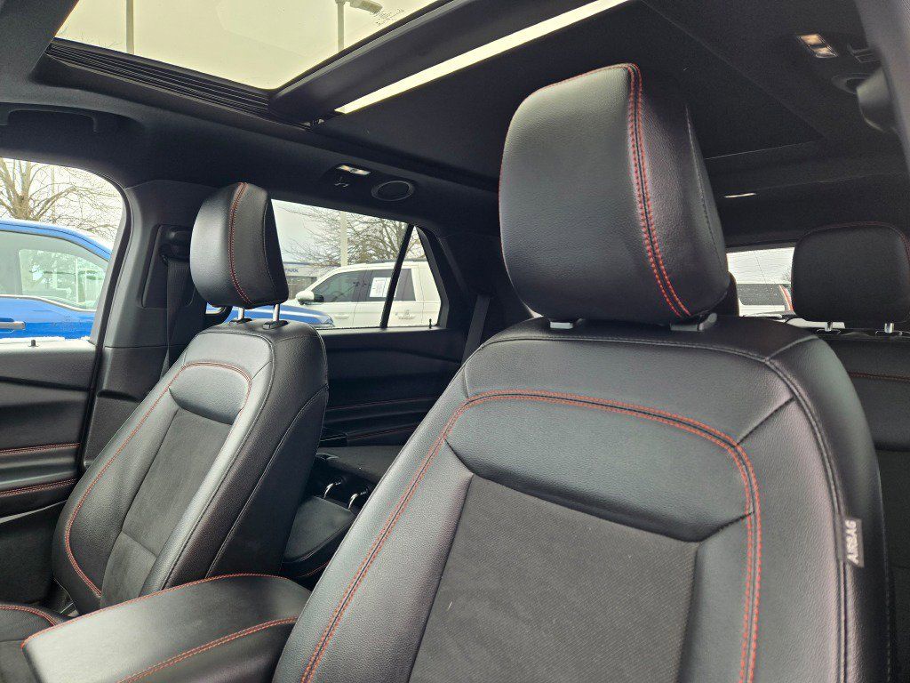Used 2023 Ford Explorer - photo 28