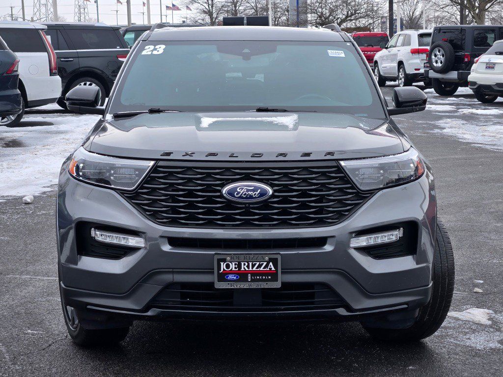 Used 2023 Ford Explorer - photo 6