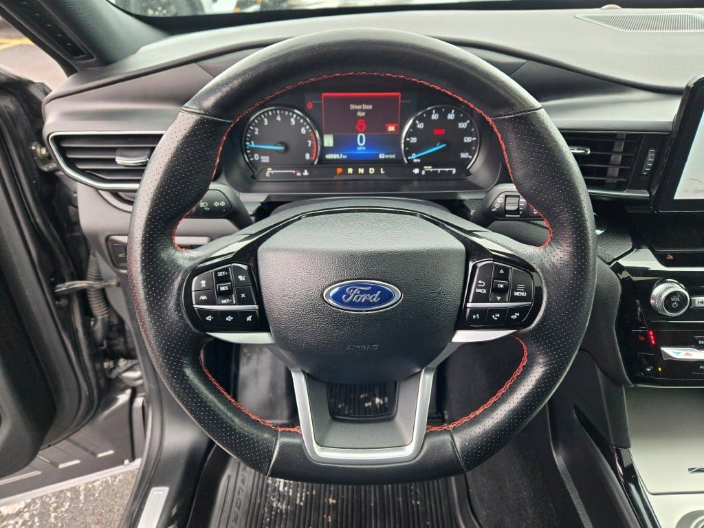 Used 2023 Ford Explorer - photo 38