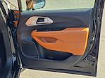 2024 Chrysler Pacifica AWD Minivan for sale #LS2124A - photo 5