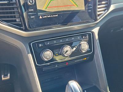 Used 2023 Volkswagen Atlas Cross Sport - photo 1