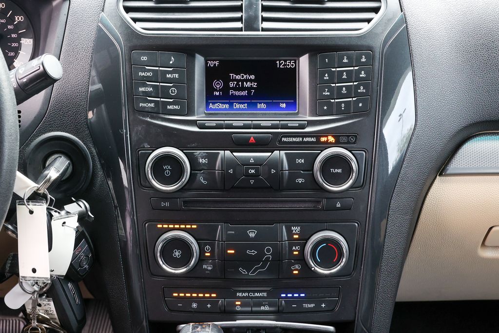 Used 2017 Ford Explorer - photo 12