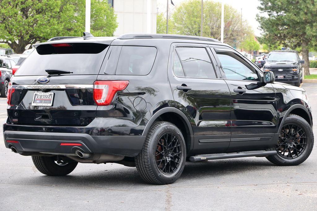 Used 2017 Ford Explorer - photo 20