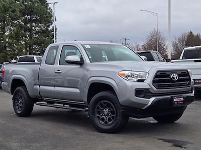 Used 2016 Toyota Tacoma - photo 1
