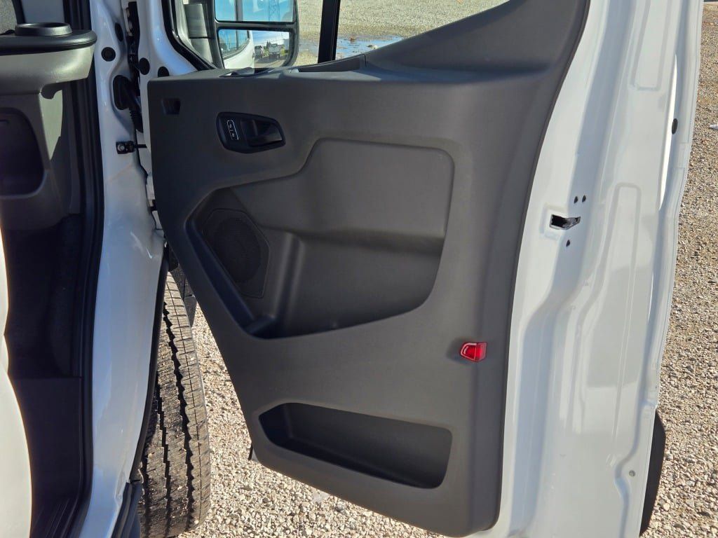 New 2026 Ford Transit 250 - photo 7