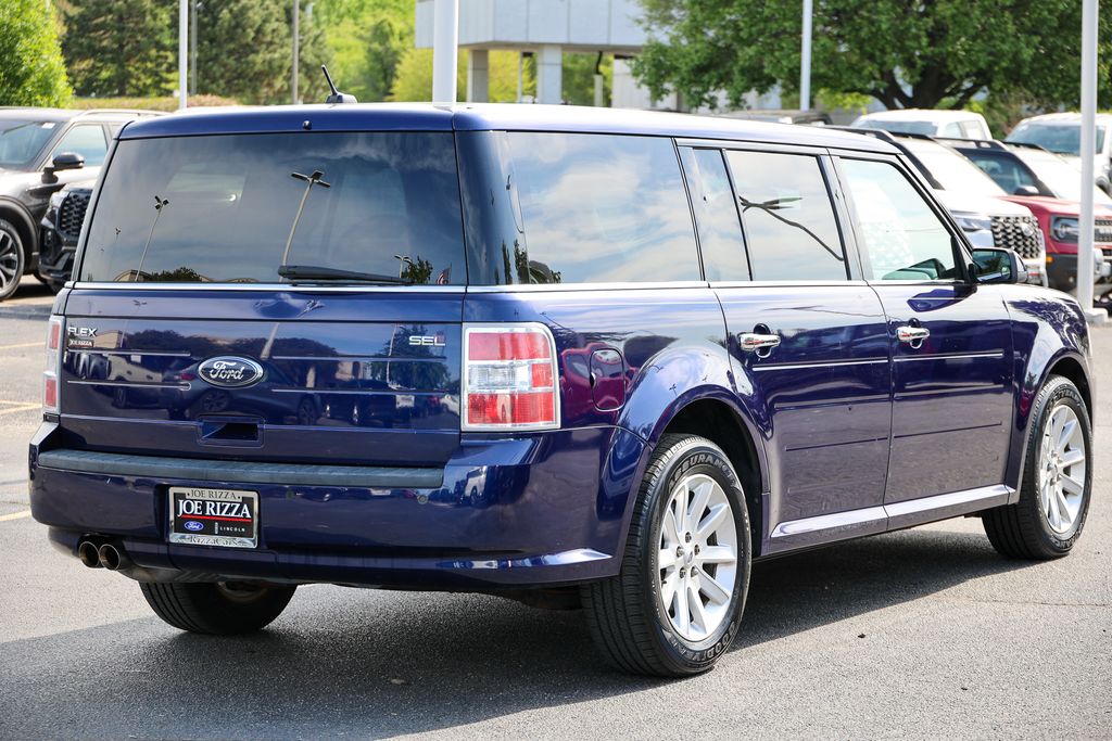 Used 2011 Ford Flex - photo 23