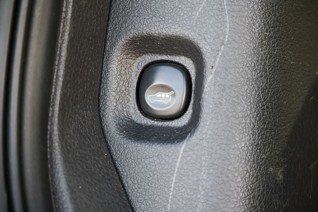 Used 2011 Ford Flex - photo 28