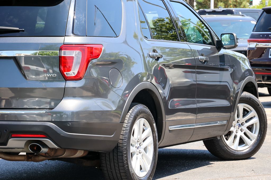 Used 2018 Ford Explorer - photo 10