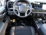 2025 Chevrolet Silverado 1500 Crew Cab 4x4, Pickup for sale #W175177 - photo 14