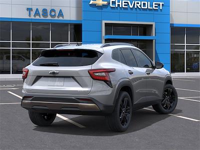 2025 Chevrolet Trax FWD SUV for sale #W175349FC - photo 2