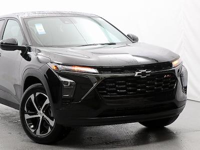 2025 Chevrolet Trax FWD SUV for sale #W175612 - photo 2