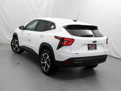2025 Chevrolet Trax FWD SUV for sale #W175616 - photo 2