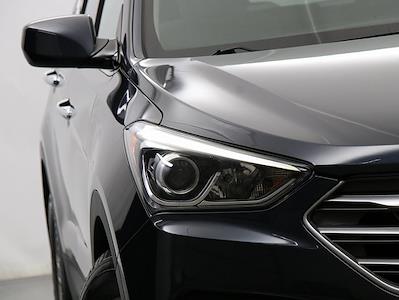 2018 Hyundai Santa Fe 4x4 SUV for sale #W176005A - photo 2