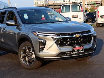 2026 Chevrolet Trax FWD SUV for sale #W176056 - photo 2
