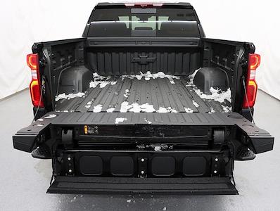 2026 Chevrolet Silverado 1500 Crew Cab 4WD Pickup for sale #W176114 - photo 2