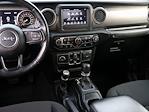 2021 Jeep Gladiator Crew Cab 4x4, Pickup for sale #WU212548 - photo 14