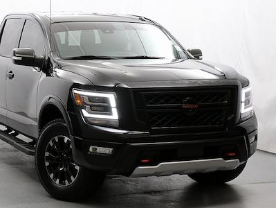 2020 Nissan Titan Crew Cab 4x4 Pickup for sale #WU212679A - photo 2