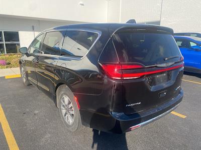 2022 Chrysler Pacifica FWD Minivan for sale #WU212746 - photo 2