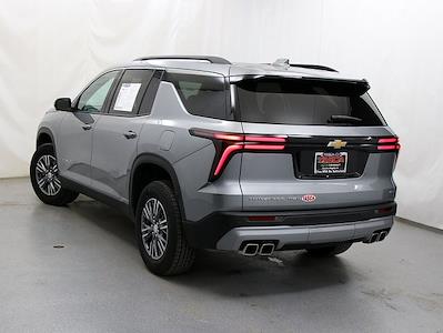 Used 2024 Chevrolet Traverse - photo 1