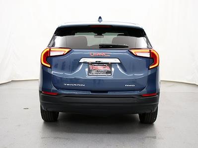 Used 2024 GMC Terrain SLE for sale #WU212772 - photo 2