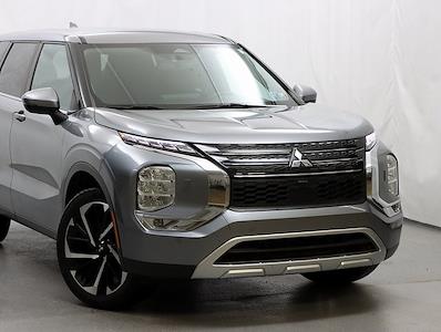 2024 Mitsubishi Outlander 4WD SUV for sale #WU212805 - photo 2