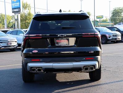 2025 Chevrolet Traverse AWD SUV for sale #WUF241245B - photo 2