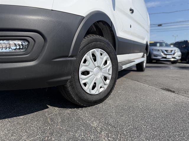 Used 2025 Ford Transit 250 - photo 2