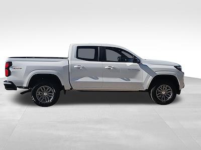 Used 2024 Chevrolet Colorado - photo 1