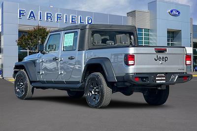 2020 Jeep Gladiator Crew Cab 4x4 Pickup for sale #LL183308 - photo 2