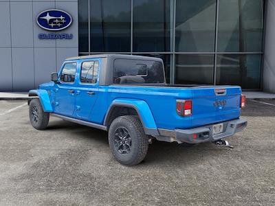 Used 2021 Jeep Gladiator - photo 1