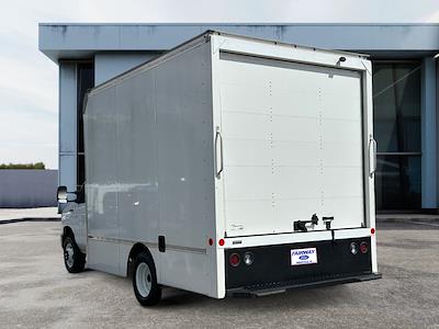 Used 2024 Ford E-350 - photo 1