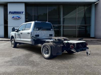 2023 Ford F-350 Crew Cab DRW 4x4 Cab Chassis for sale #F40422 - photo 2