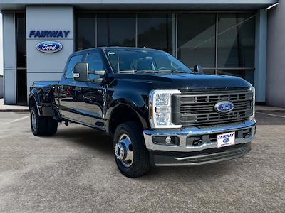Used 2024 Ford F-350 - photo 1
