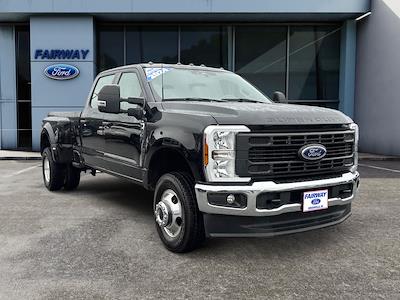 Used 2024 Ford F-350 - photo 1