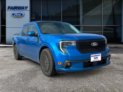Used 2025 Ford Maverick - photo 1