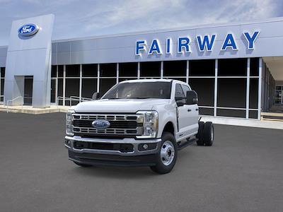 New 2025 Ford F-350 - photo 1