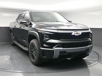 New 2025 Chevrolet Silverado EV LT Crew Cab 4WD Pickup for sale #28230 - photo 2