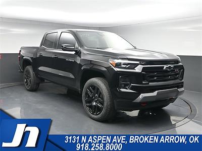 New 2025 Chevrolet Colorado Z71 Crew Cab 4WD Pickup for sale #28233 - photo 1
