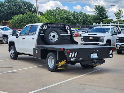 New 2025 Chevrolet Silverado 3500 Work Truck Crew Cab 4WD Flatbed Truck for sale #F27632 - photo 2