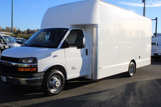 Used 2022 Chevrolet Express 4500 Box Van for sale in Renton, WA
