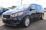 Used 2018 Kia Sedona LX FWD Minivan for sale #P58665A - photo 4