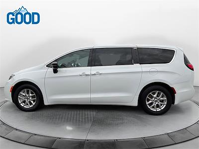 2024 Chrysler Pacifica FWD Minivan for sale #P59051 - photo 1